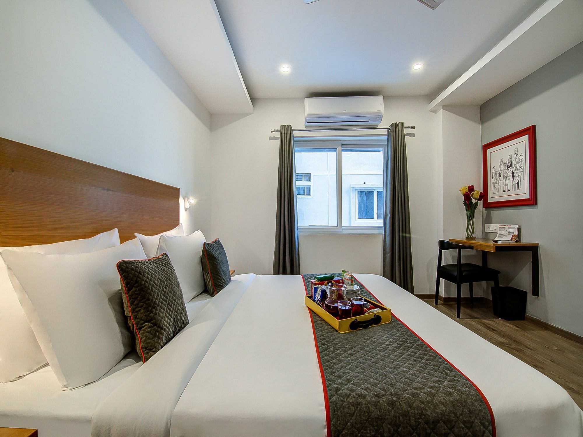Oyo Townhouse 034 -Halcyon Hitech City Road Hyderabad Eksteriør billede
