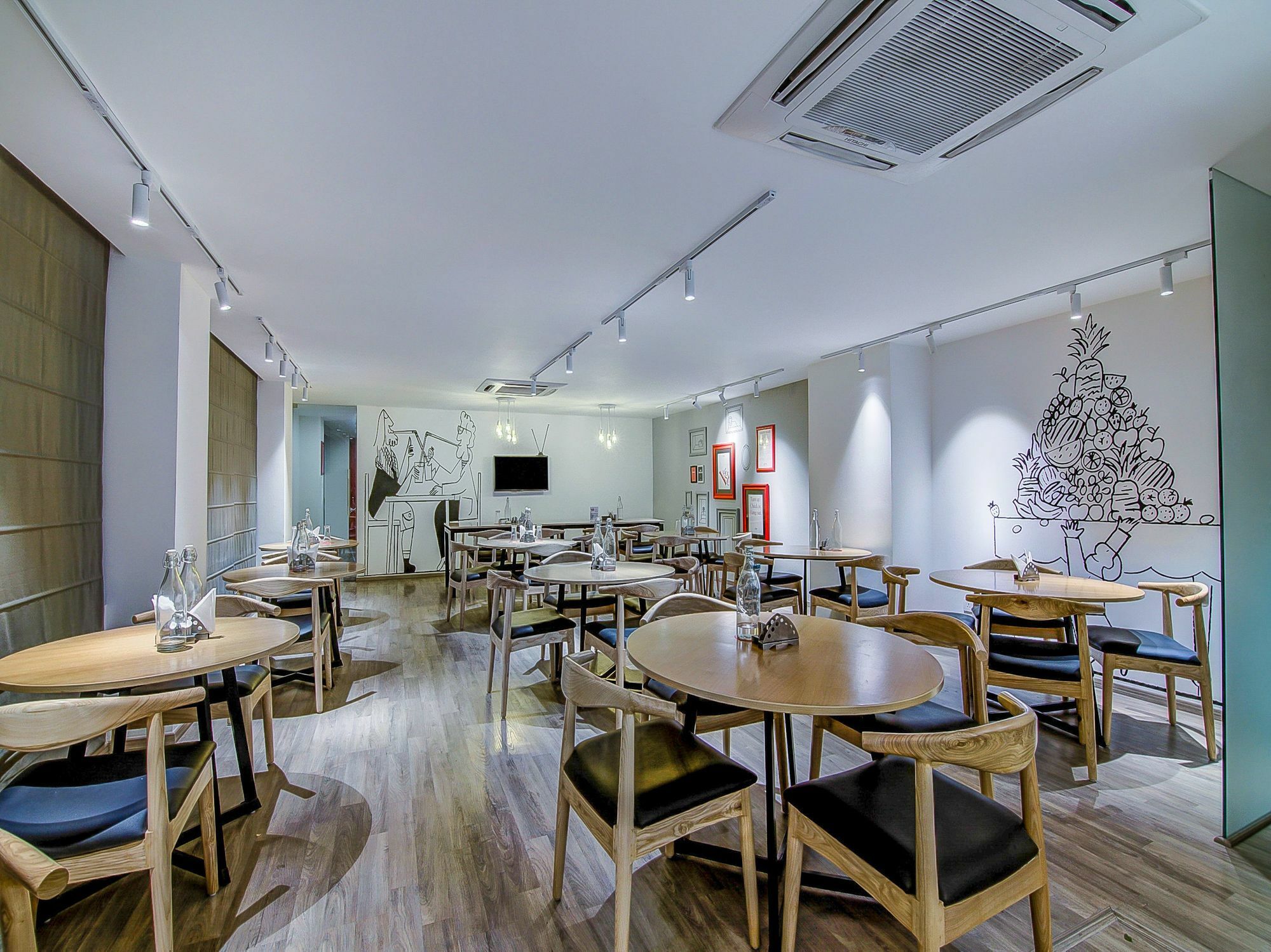 Oyo Townhouse 034 -Halcyon Hitech City Road Hyderabad Eksteriør billede